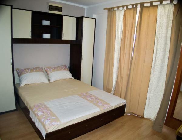 Apartmani Slavica Jezera Exterior foto
